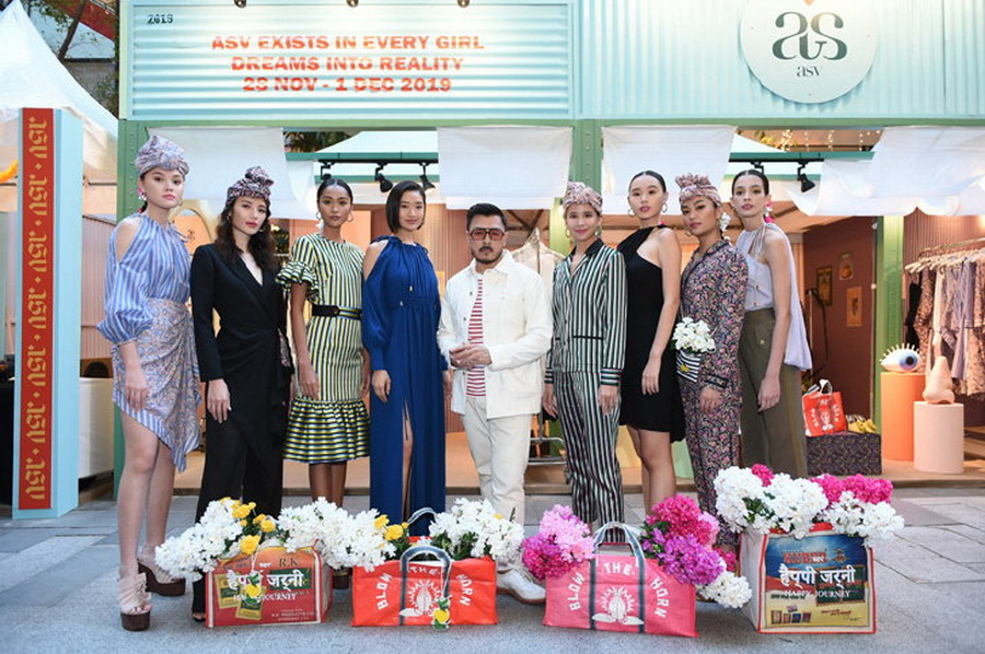 ‘Asv Caravan’ ไลฟ์สไตล์มาร์เก็ตสุดเก๋ ที่จะทำให้คุณสัมผัสมนต์เสน่ห์ความเป็นอินเดียแสนสดใสในแบบสาวเอเอสวี