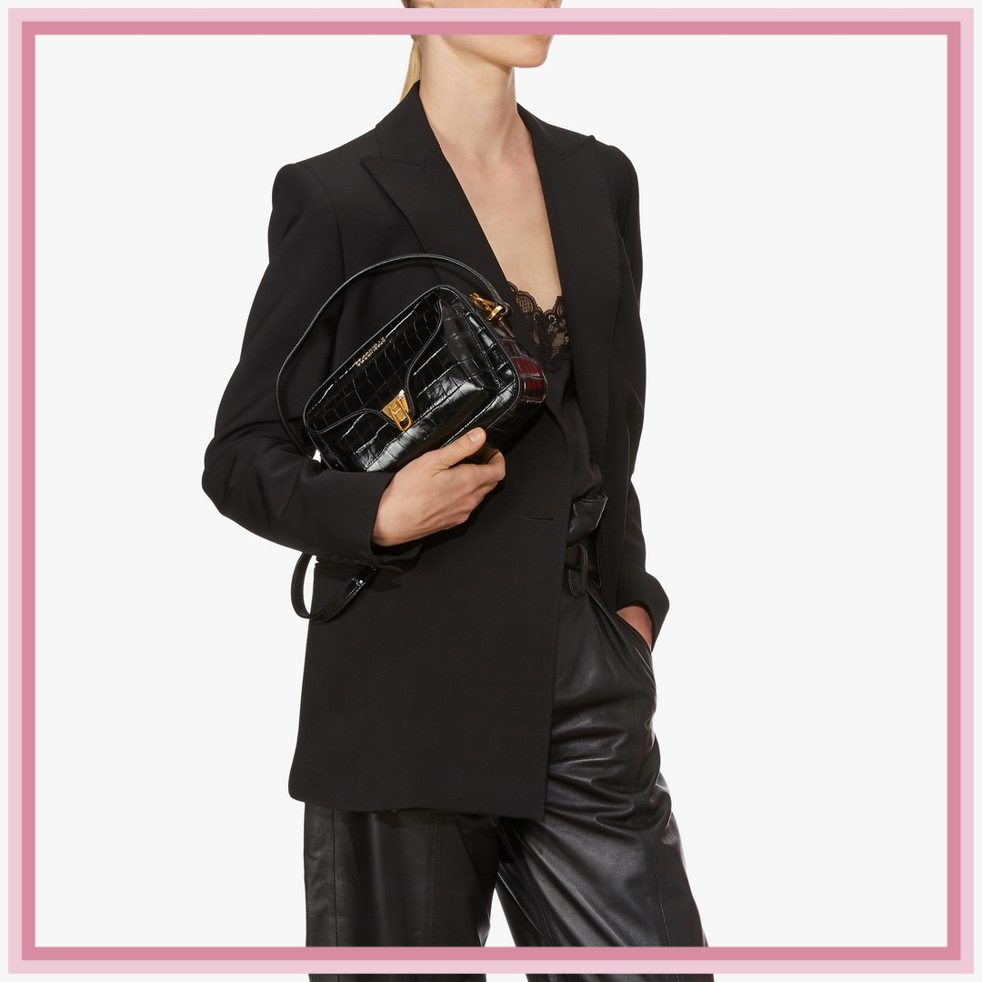 ‘Beat’ กระเป๋าสุดฮอตขวัญใจสาวๆ จาก ‘Coccinelle’