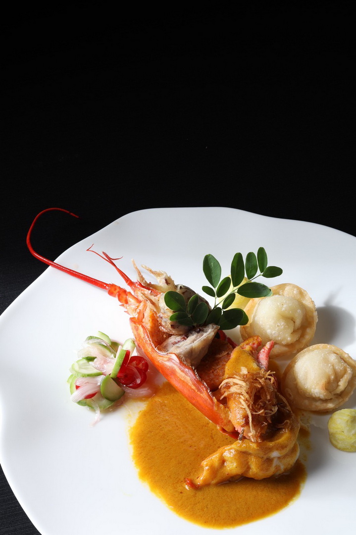 สัมผัสเสน่ห์ของอาหารไทยแบบเหนือระดับ ที่ Royal Osha ร้านอาหารแบบฉบับ Luxury Thai Fine Dining