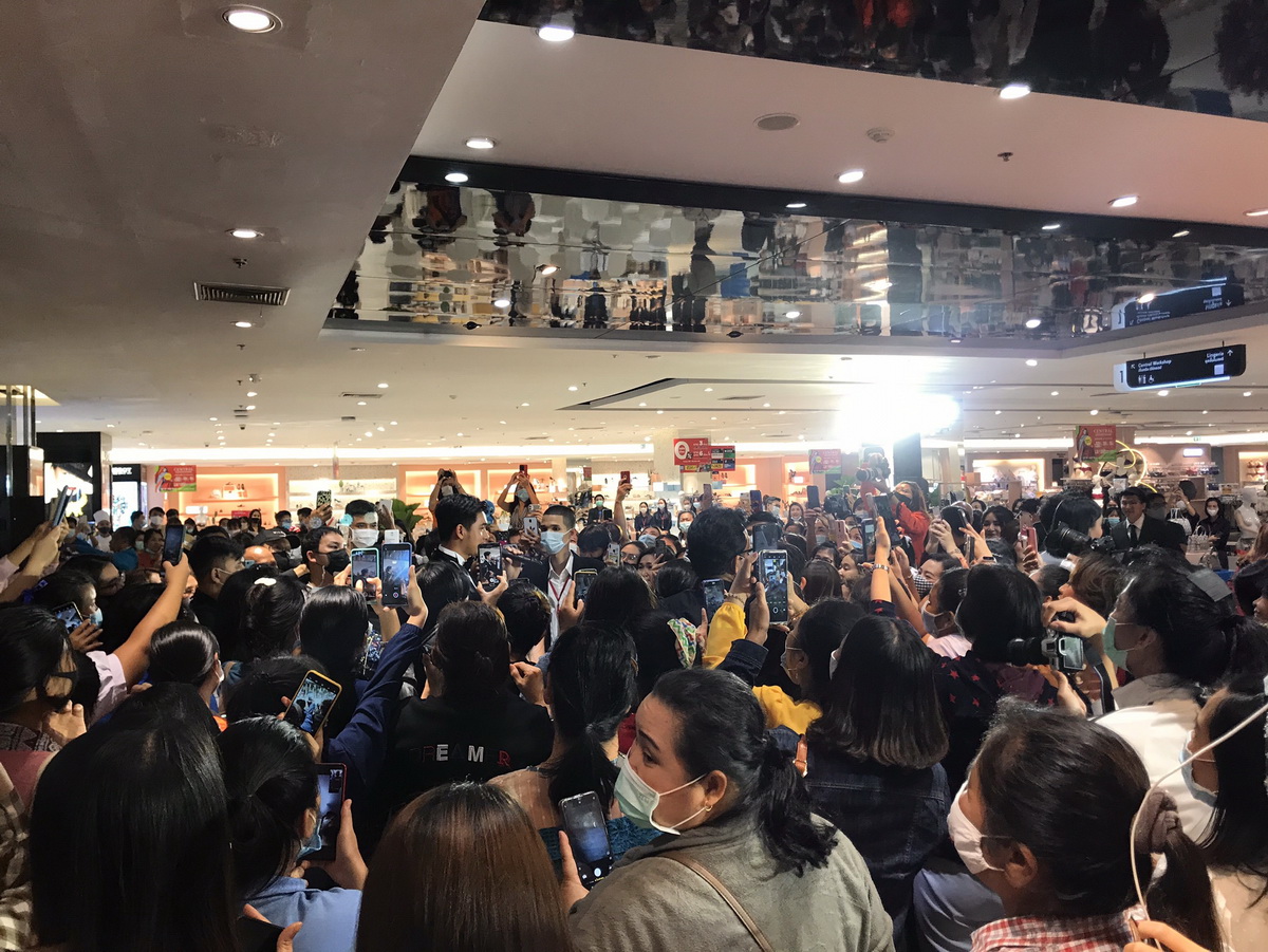 พระเจ้าวรวงศ์เธอ พระองค์เจ้าโสมสวลีฯ โปรดให้ผู้แทนพระองค์ ไปในการเปิด ‘ห้างเซ็นทรัล อุดรธานี’