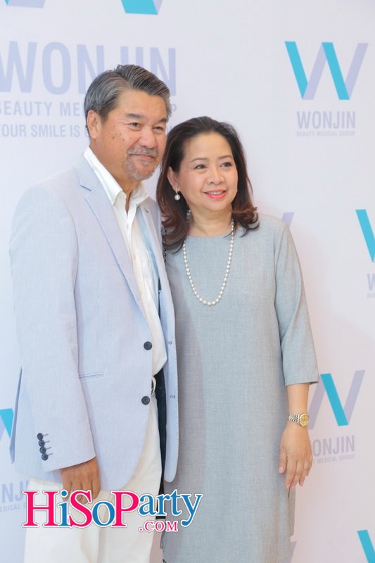 ฉลองเปิด Wonjin @ Central Embassy