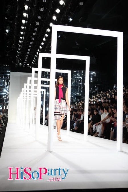 แฟชั่นโชว์เปิดตัวคอลเลคชั่นใหม่ แบรนด์ ASV @Elle Fashion Week 2015 (Runway Focus)