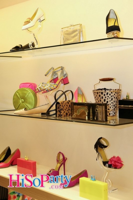 เปิดคอลเลกชั่นล่าสุด Charlotte Olympia “A World of Interiors”