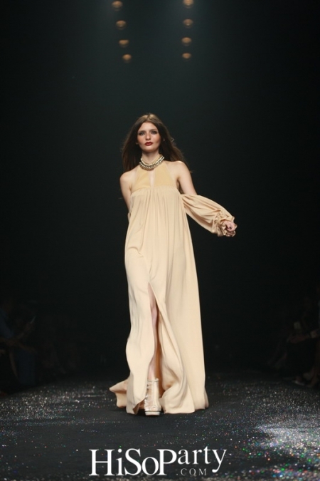 Siam Paragon Bangkok International Fashion Week 2015 – Vatanika presented by Citi