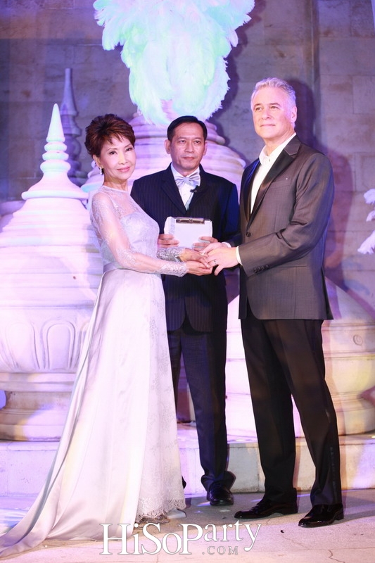 Celebration of ‘LOVE’ : งานฉลองมงคลสมรส ม.ล.นันทิกา วรวรรณ และ เจฟเฟอรี่ คุ๊ก