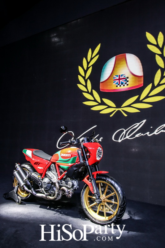 เปิดตัวรถดูคาติในงาน Motor Show 2016