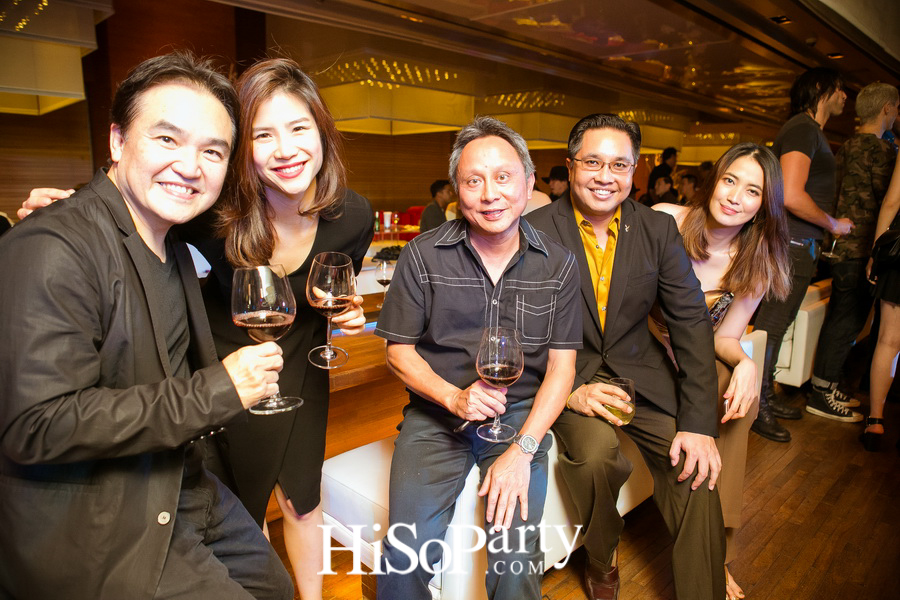 8th Anniversary Long Table