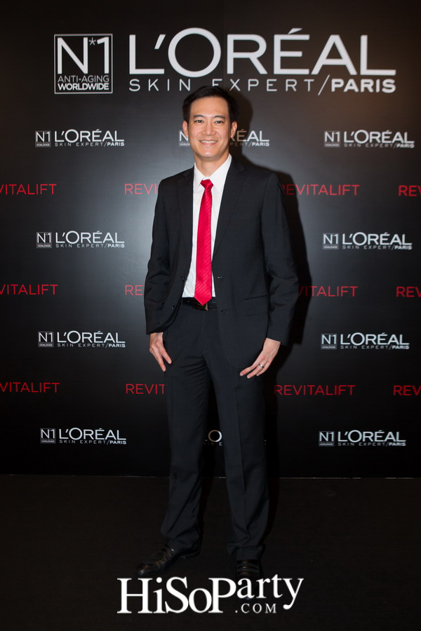 Beat The Line And Go Beyond with L’Oreal Paris Revitalift