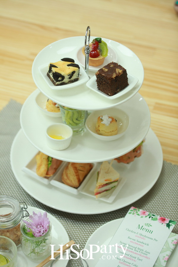 เพราะภาพลักษณ์ดีแบบมืออาชีพสร้างได้ กับ “MIRROR MERIT The Image Consultants” Preferred Partner The English Manner