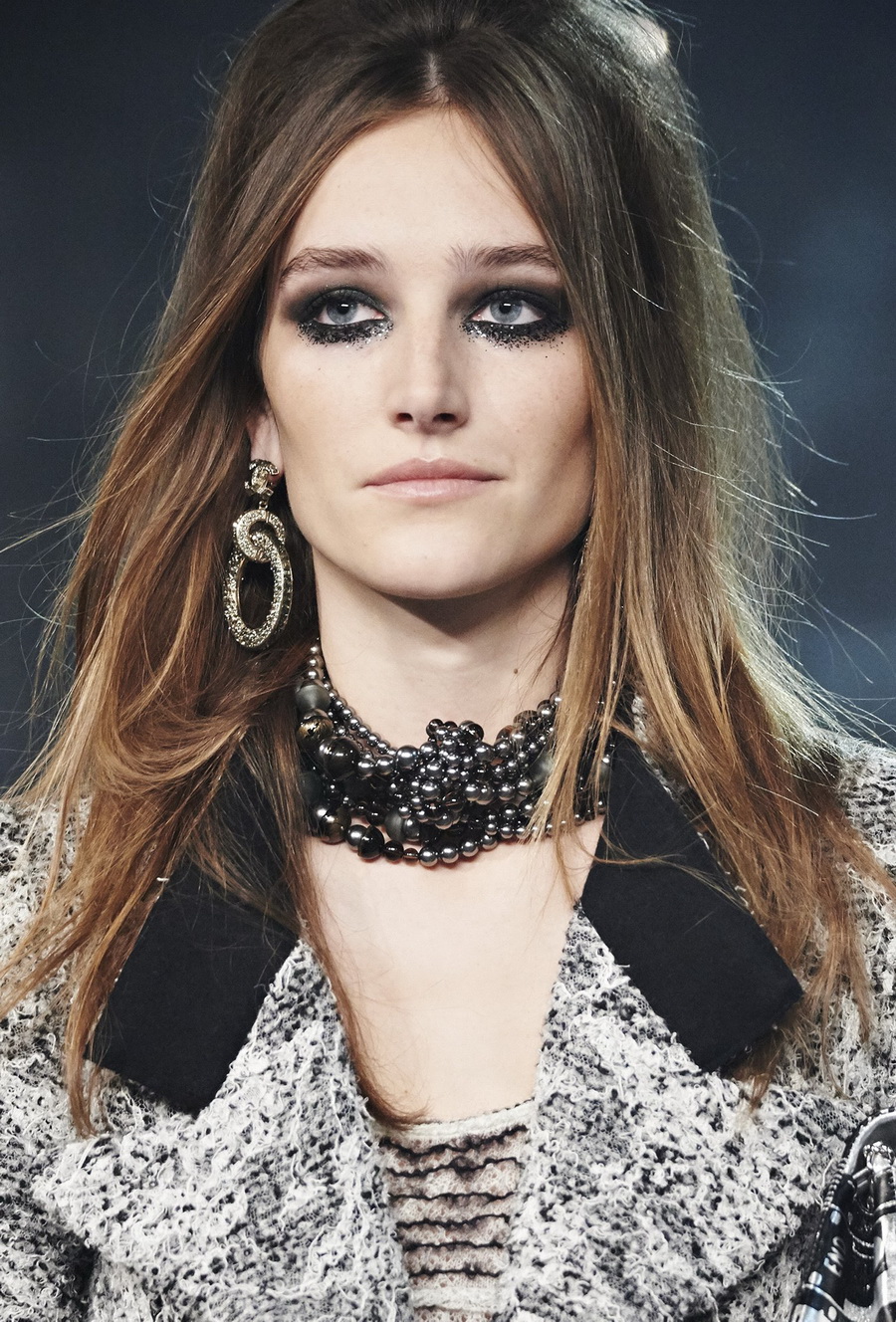 Chanel : Karl Lagerfeld