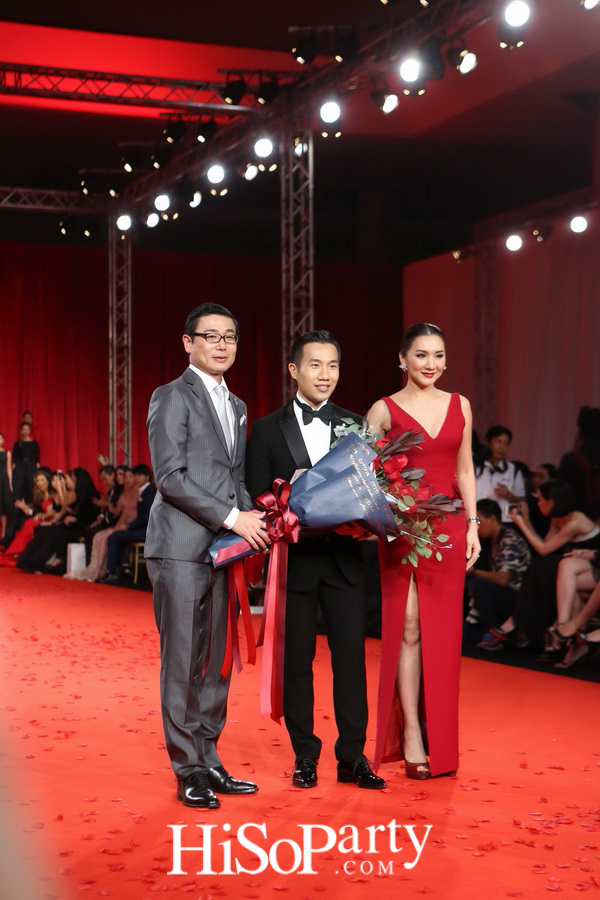 POEM จัดแฟชั่นโชว์ครั้งยิ่งใหญ่ เฉลิมฉลองครบรอบ 10 ปี