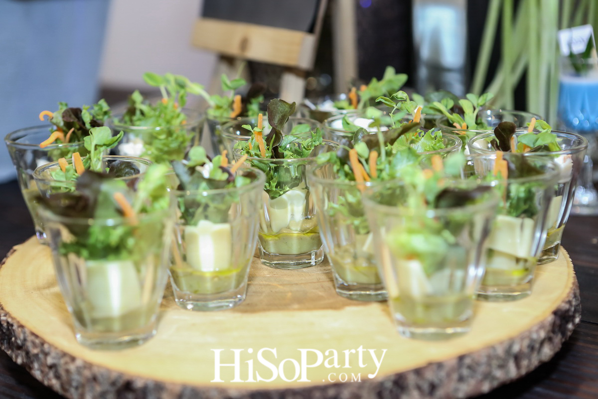 THE NEW PORSCHE PANAMERA SNEAK PREVIEW