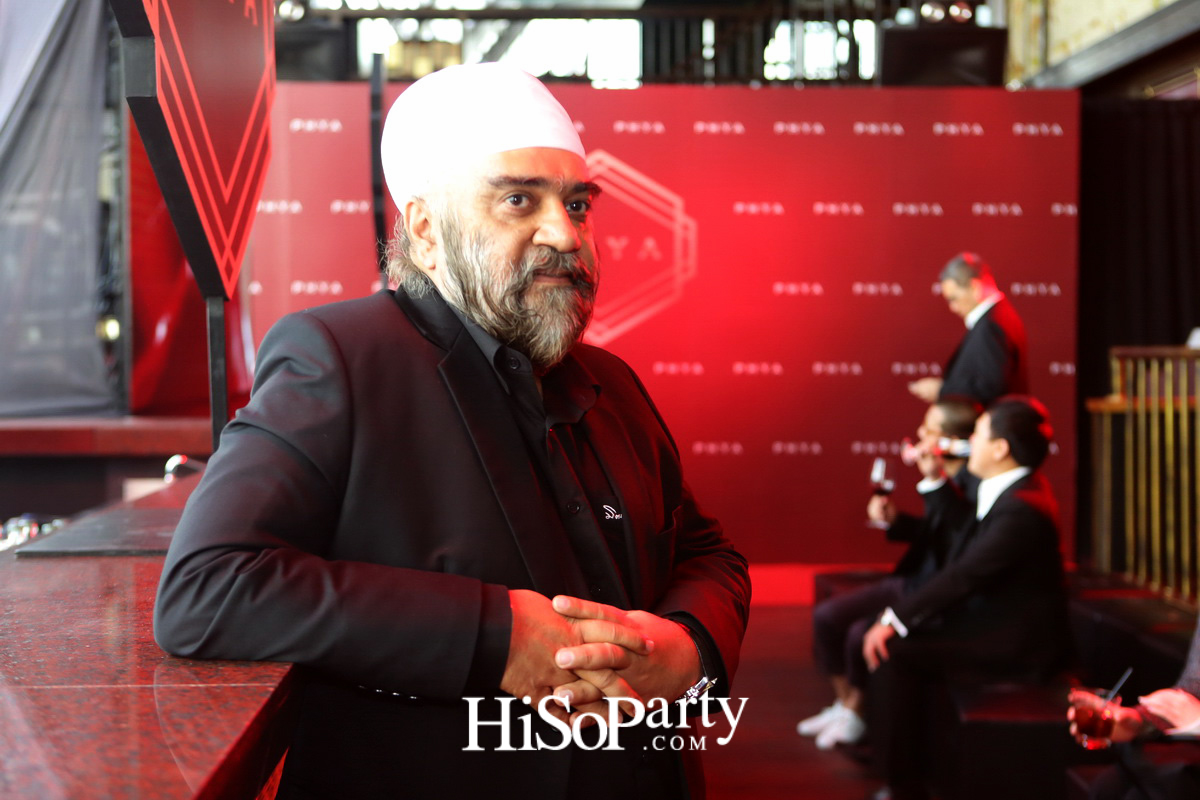 พญา (PHYA) แบรนด์กระเป๋าหนังสุดหรู จัดแฟชั่นโชว์ Debut Collection