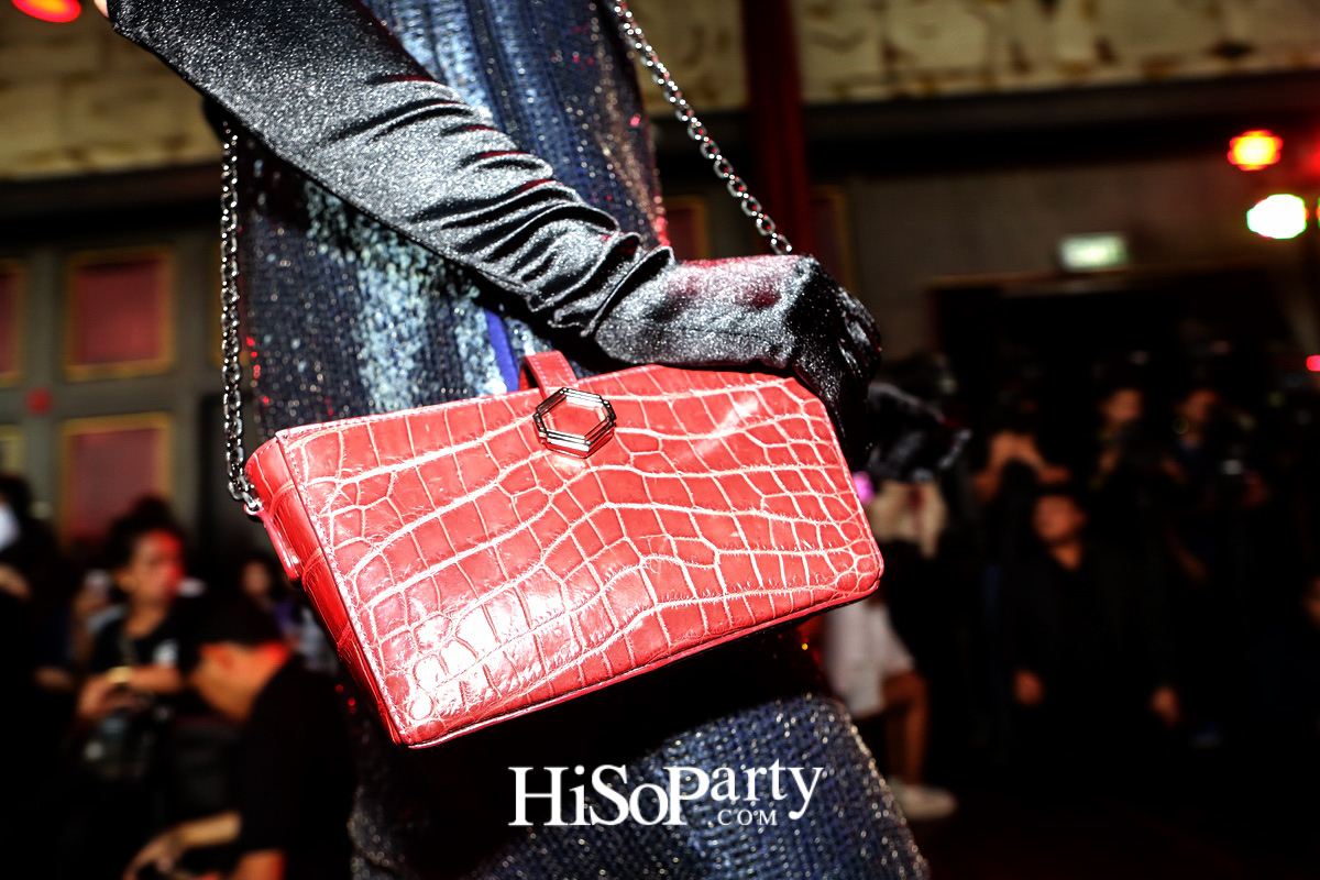 พญา (PHYA) แบรนด์กระเป๋าหนังสุดหรู จัดแฟชั่นโชว์ Debut Collection