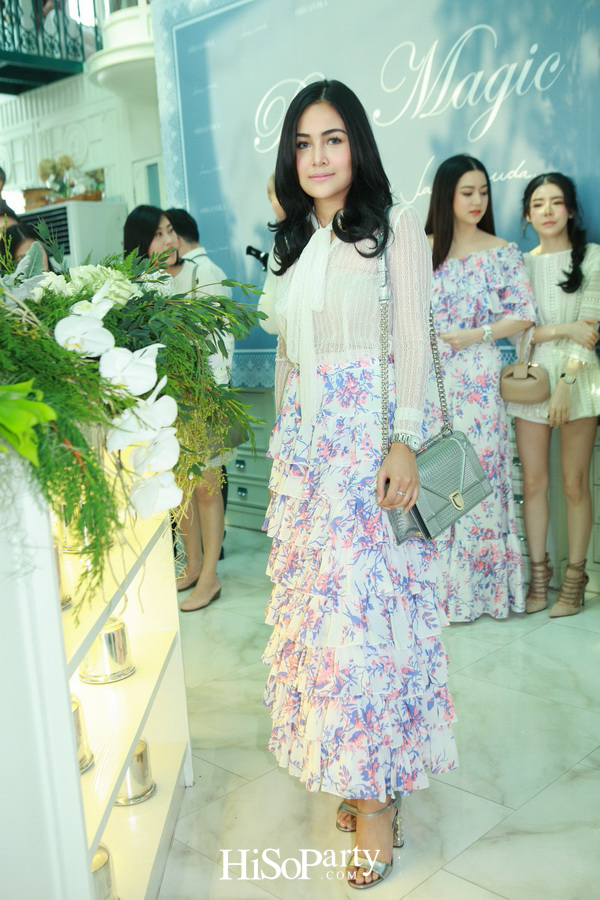 เปิดตัวเสื้อผ้าคอลเลกชั่นใหม่ 'Pure Magic'