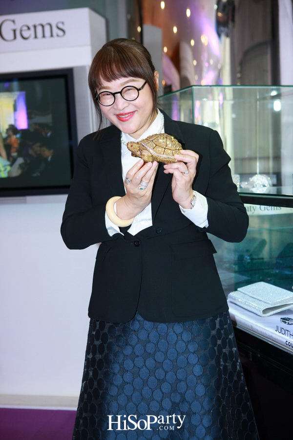 เปิดตัวโชว์รูม บิวตี้ เจมส์ แห่งใหม่