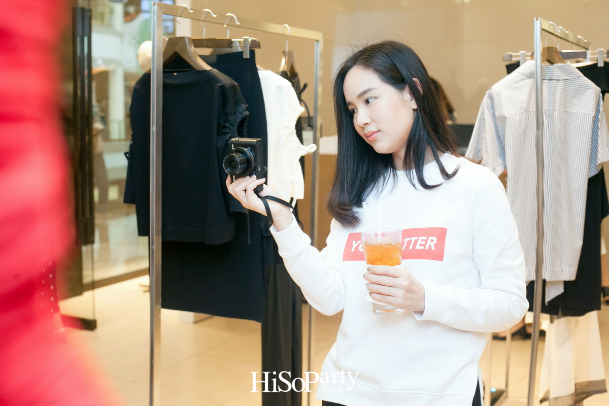 Tropical Modern: Maxmara Spring/Summer 2017