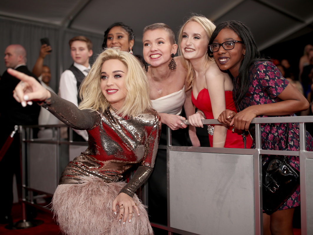 ‘บัตรมาสเตอร์การ์ด’ จับมือ ‘ห้างเซ็นทรัล’ พา 6 ผู้โชคดีร่วมงานระดับโลก 59th GRAMMY Awards®