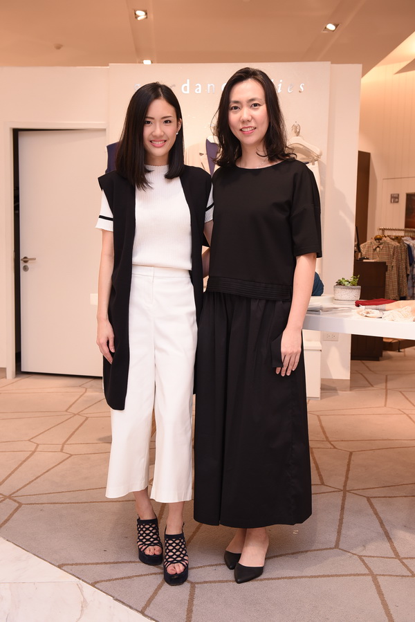 Giordano Ladies - a Tour of Explorations