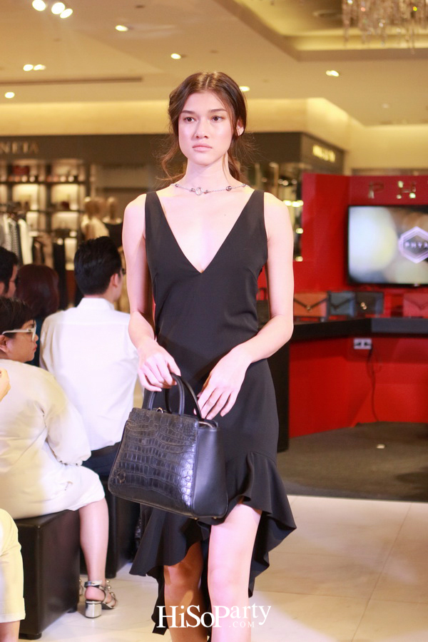 ‘PHYA’ จัดแฟชั่นโชว์เปิดตัวกระเป๋าหนังรุ่นใหม่ 'ลิฟ' (Liv) และ 'สเตลล่า' (Stella)