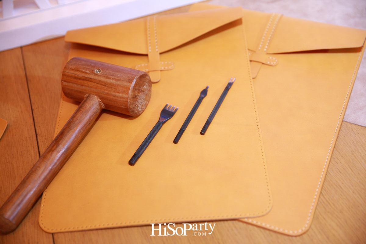 ASUS เปิดตัวแล็ปท็อปซีรีย์ที่บางที่สุดในโลก