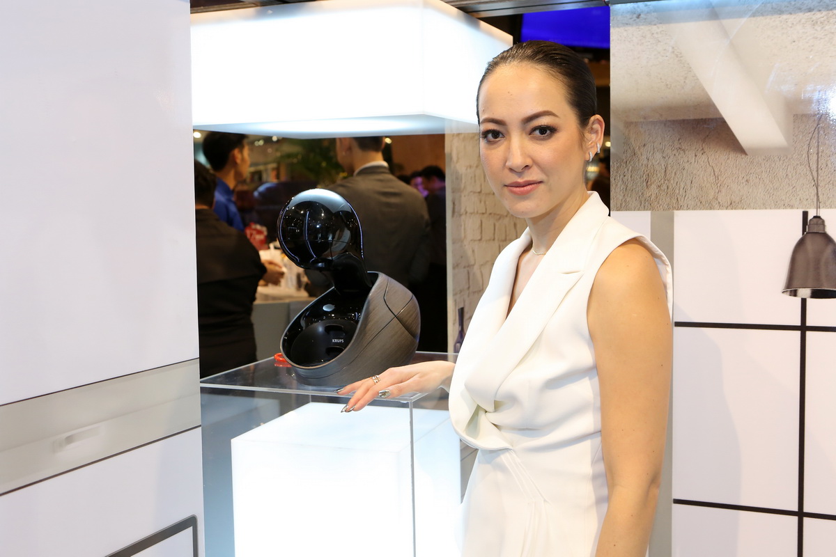 เปิดตัวเครื่องชงกาแฟเนสกาแฟ ดอลเช่ กุสโต้ รุ่น โมเวนซ่า