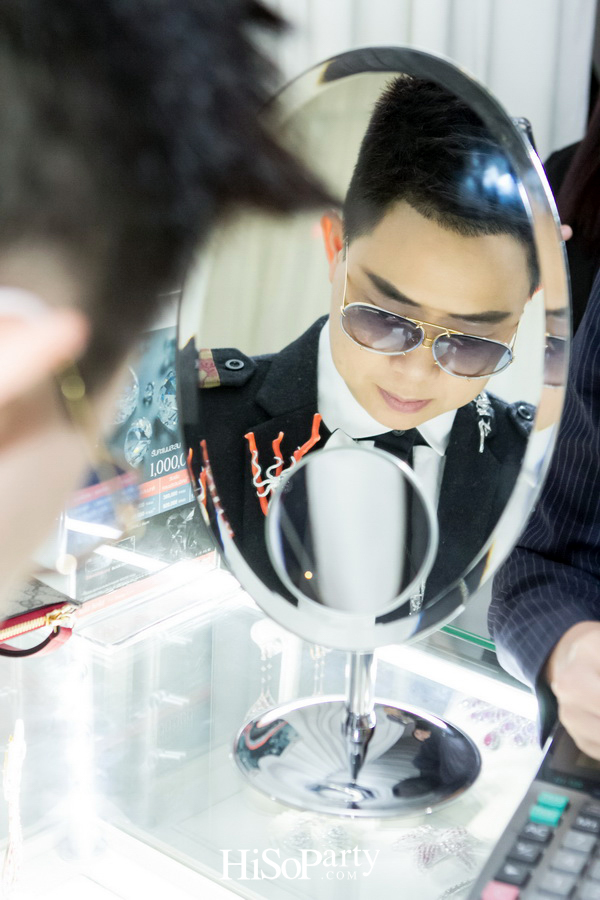 A Glamour Magical Gala Night: The Black Diamond