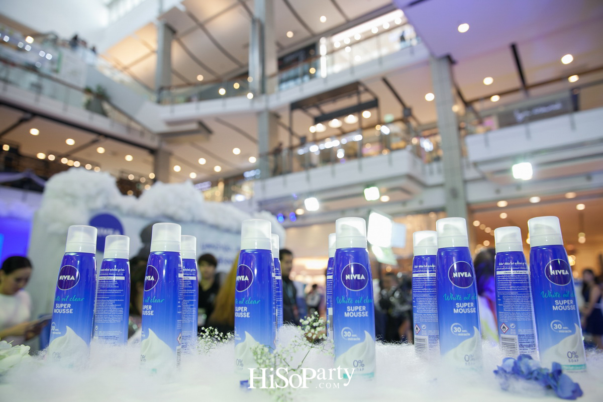 NIVEA Super Mousse Foam เพื่อผิวสะอาดและชุ่มชื้นด้วยมอยส์เจอไรเซอร์ 3 เท่า