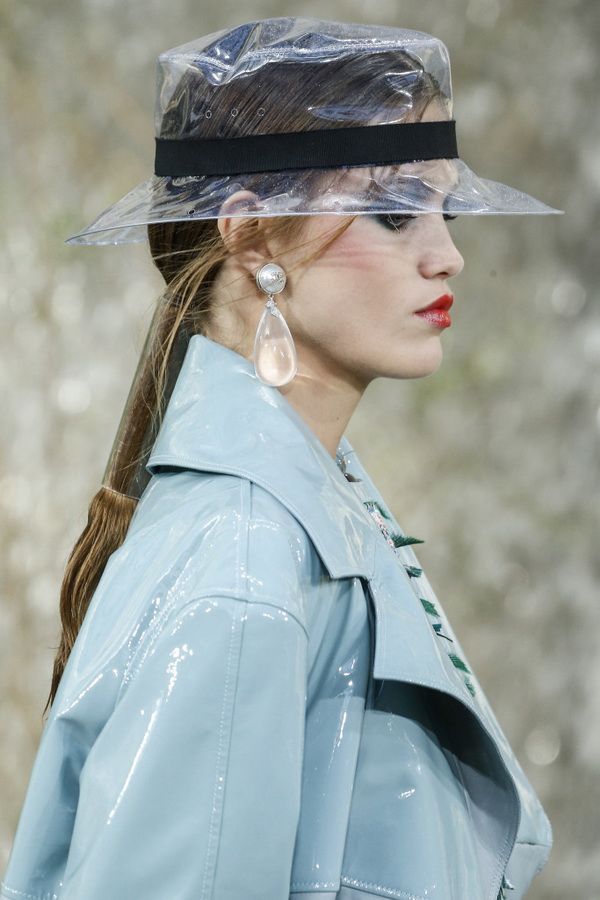 Dancing in the rain with Chanel Spring 2018