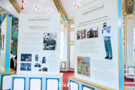 รองนายกฯ ธนะศักดิ์ นำสื่อมวลชนเข้าชมนิทรรศการ งานพระราชพิธีถวายพระเพลิงพระบรมศพ พระบาทสมเด็จพระปรมินทรมหาภูมิพลอดุลยเดช บรมนาถบพิตร