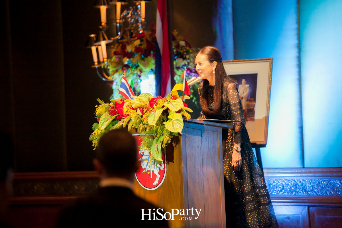 งานเลี้ยงเฉลิมฉลองวันที่ระลึกถึงการประกาศอิสรภาพ (วันชาติ) ของประเทศสาธารณรัฐลิทัวเนีย