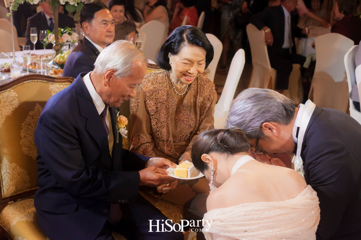 งานฉลองมงคลสมรสระหว่าง อัชฌ์ บุณยประสิทธิ์ และ ดวงรัตน์ กิ่งเกตุ