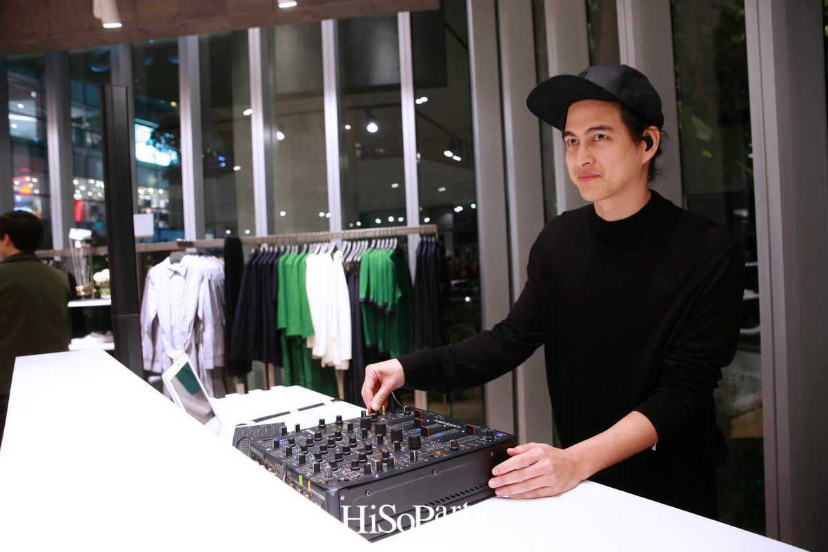 ‘COS’ Grand Opening @ EmQuartier