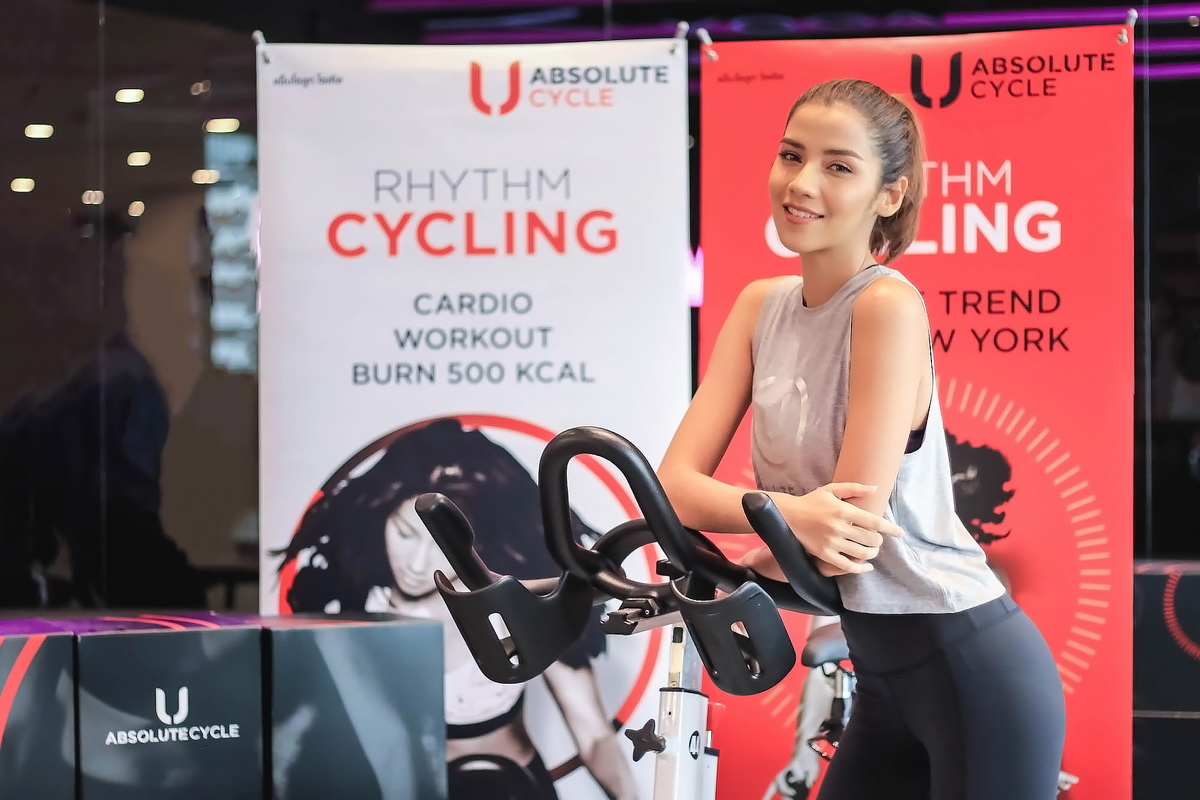 ABSOLUTE YOU: Rhythm Cycling คลาสปั่นจักรยานสุดมันที่จะทำให้คุณเผาผลาญไขมันได้มากกว่า 500 แคลอรี!