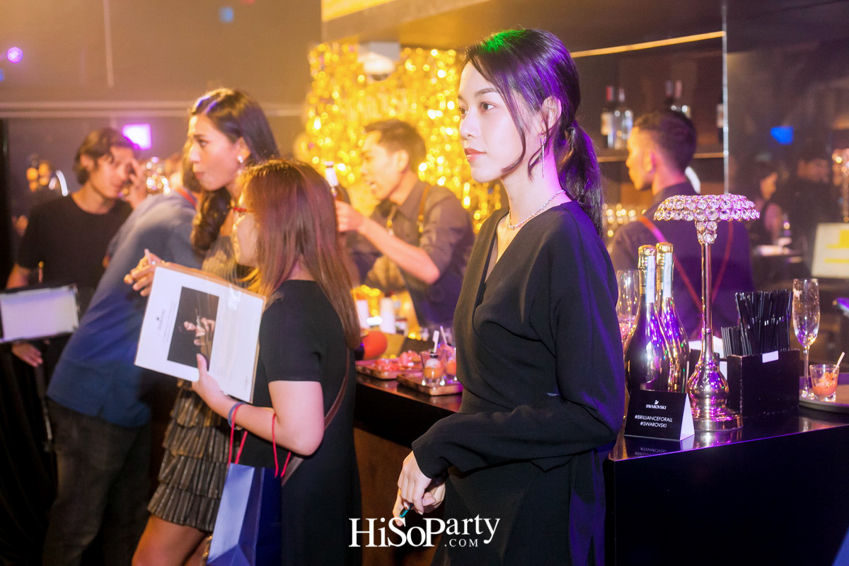 SWAROVSKI: Let The Swan Take The Spotlight