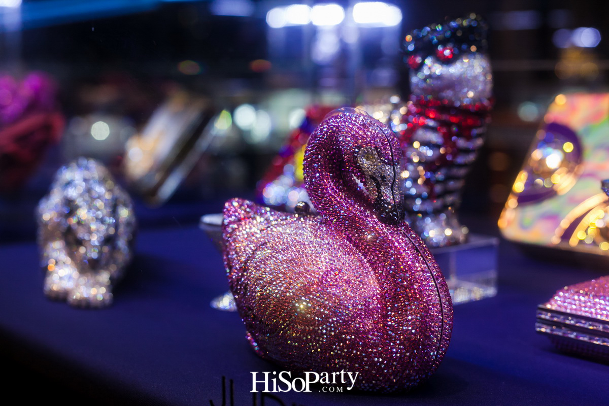 Beauty Gems: Diamond in the Wonderland Secret Garden