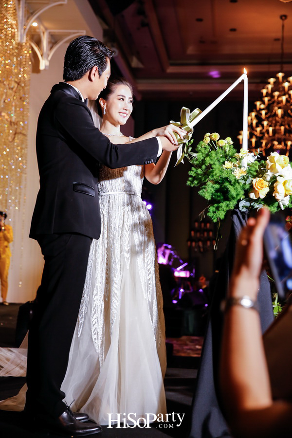 งานฉลองมงคลสมรสระหว่าง ชมพูนุท โรจน์ศิริรัตน์ และ สรวิศ บุญนิมิต