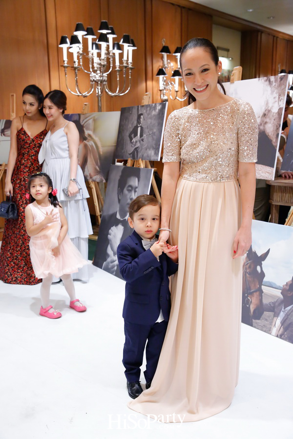 งานฉลองมงคลสมรสระหว่าง ชมพูนุท โรจน์ศิริรัตน์ และ สรวิศ บุญนิมิต