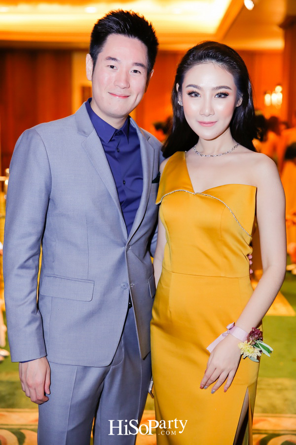 งานฉลองมงคลสมรสระหว่าง ชมพูนุท โรจน์ศิริรัตน์ และ สรวิศ บุญนิมิต