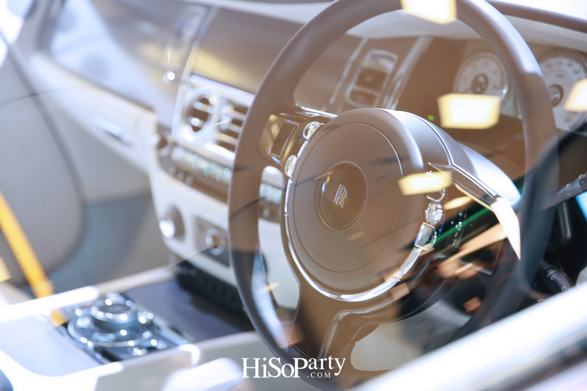 Rolls – Royce จับมือ VATANIKA โชว์ยนตรกรรมหรู พร้อมแฟชั่นโชว์ภายใต้แนวคิด Strive for Perfection