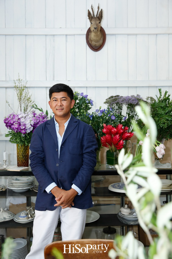 Vickteerut Pre-Fall 2018 Flower Arrangement  Presented by BMW Thailand