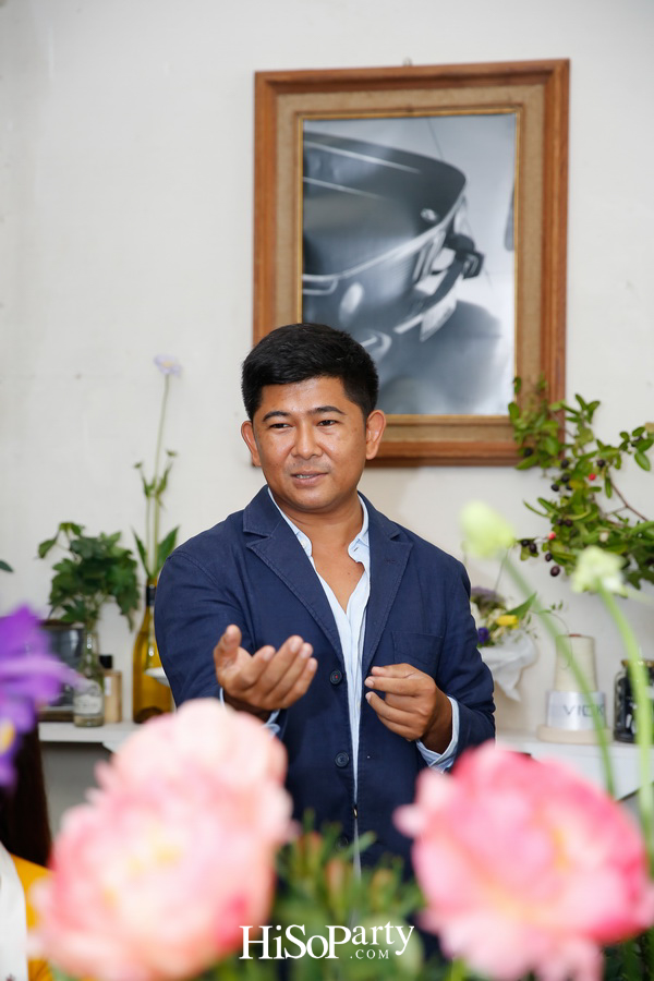 Vickteerut Pre-Fall 2018 Flower Arrangement  Presented by BMW Thailand