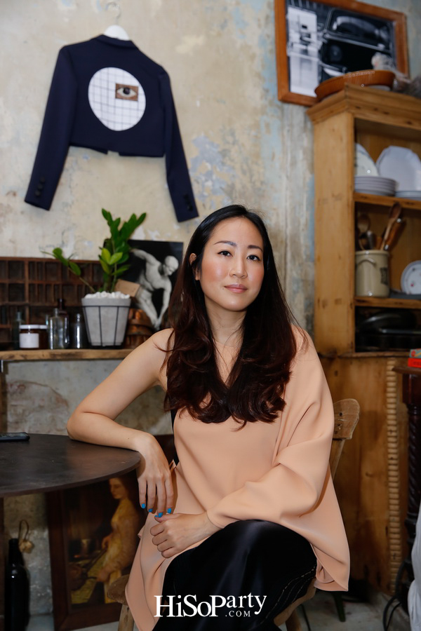 Vickteerut Pre-Fall 2018 Flower Arrangement  Presented by BMW Thailand