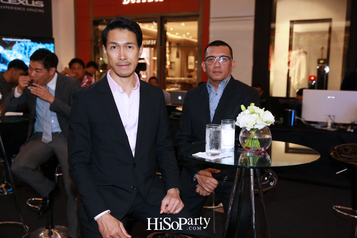 ‘LEXUS ES’ Executive Sedan