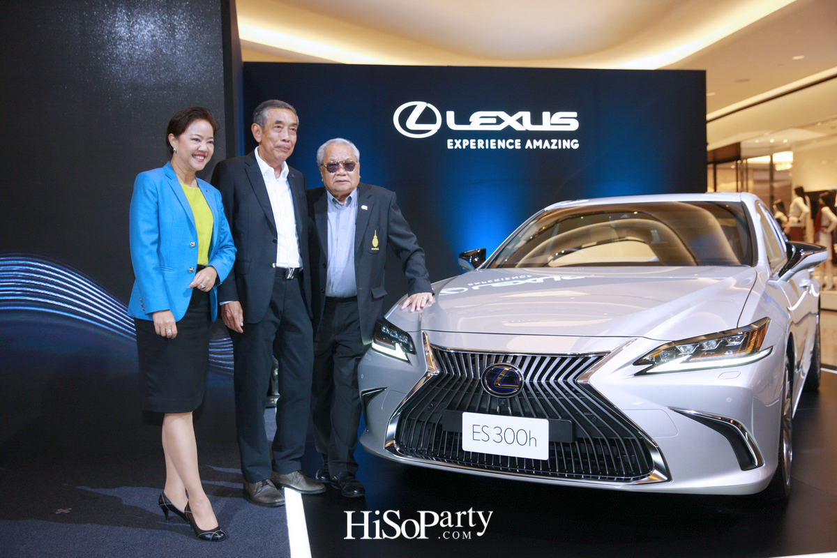 ‘LEXUS ES’ Executive Sedan