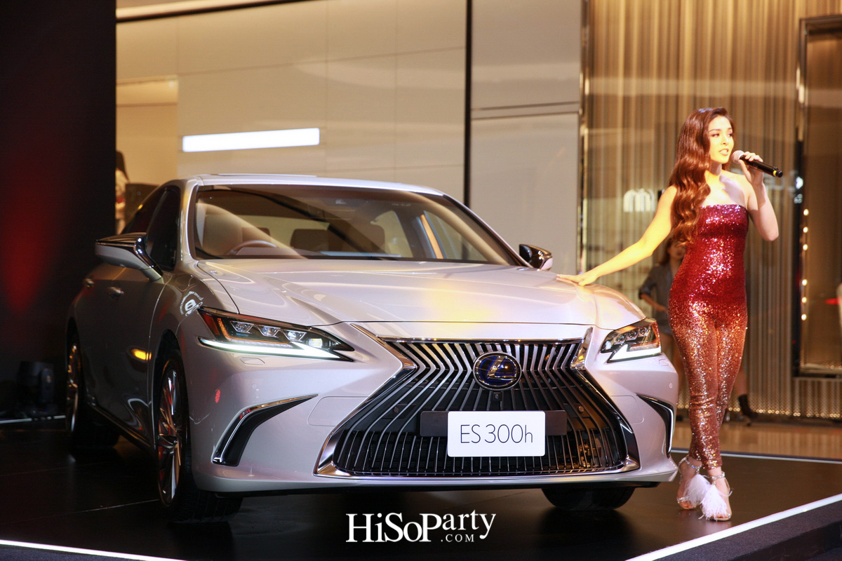 ‘LEXUS ES’ Executive Sedan