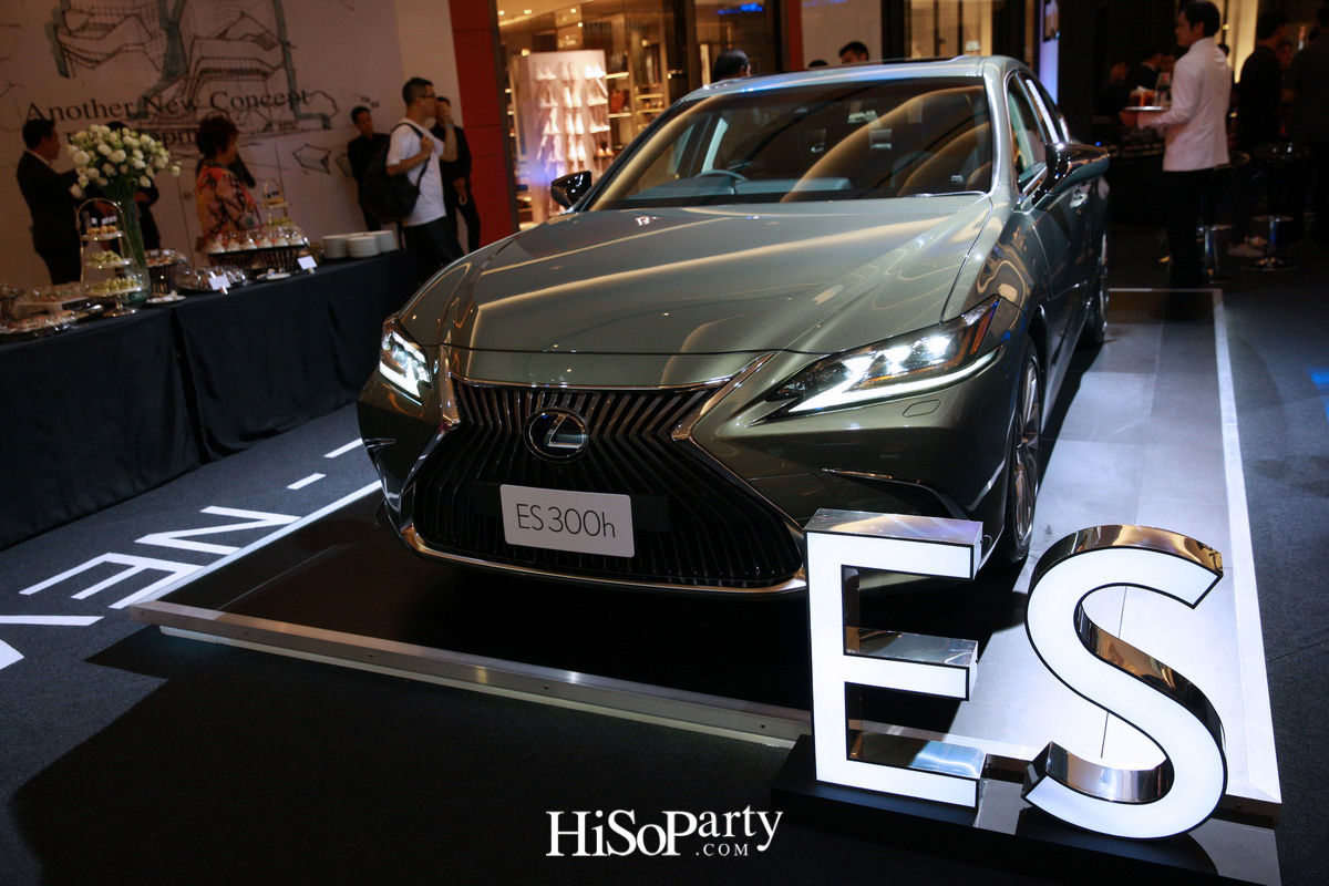 ‘LEXUS ES’ Executive Sedan