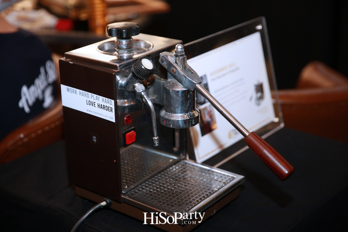 Casa Lapin 6th Anniversary