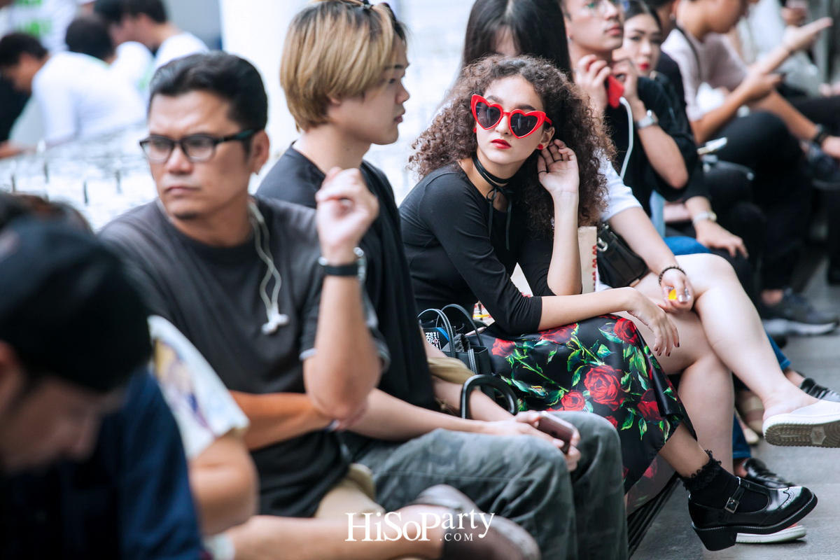 ELLE Fashion Week Fall/Winter 2018 ASV ‘2 Little Words 1 Big Concept’