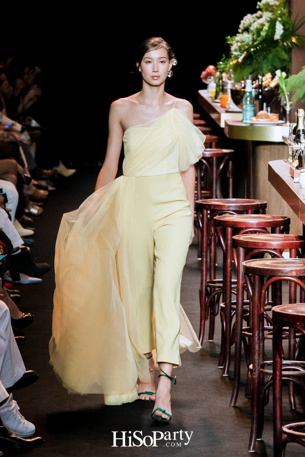 ELLE Fashion Week Fall/Winter 2018 ASV ‘2 Little Words 1 Big Concept’